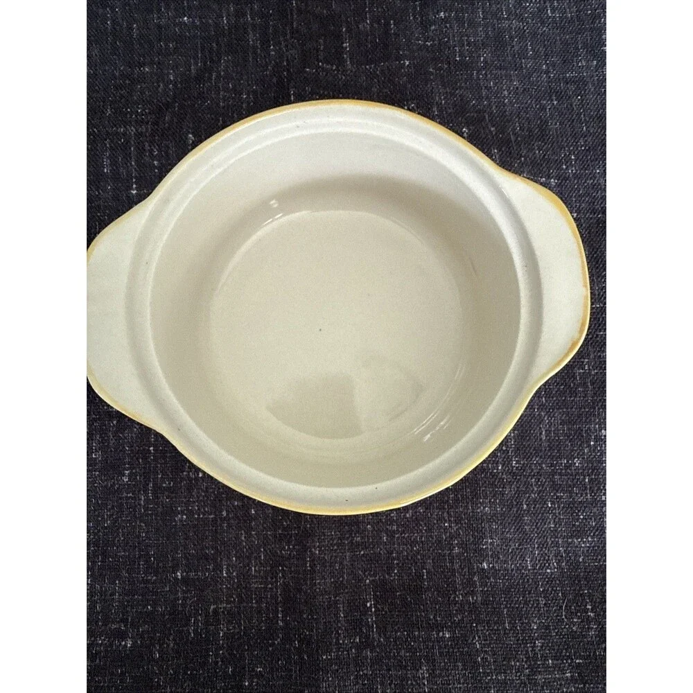 Housewares International Colorful Soufflé Bowl With Vented Lid 6.25” Ceramic